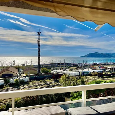 L'eburneen Apartman